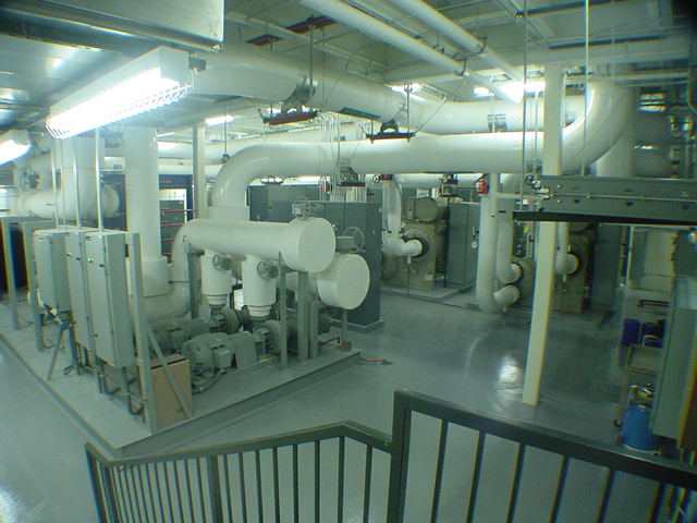 Chilled water system at a Sprint telecom facility in Texas, Dave Hartzell's work before he opened Hartzell's Heat & Air