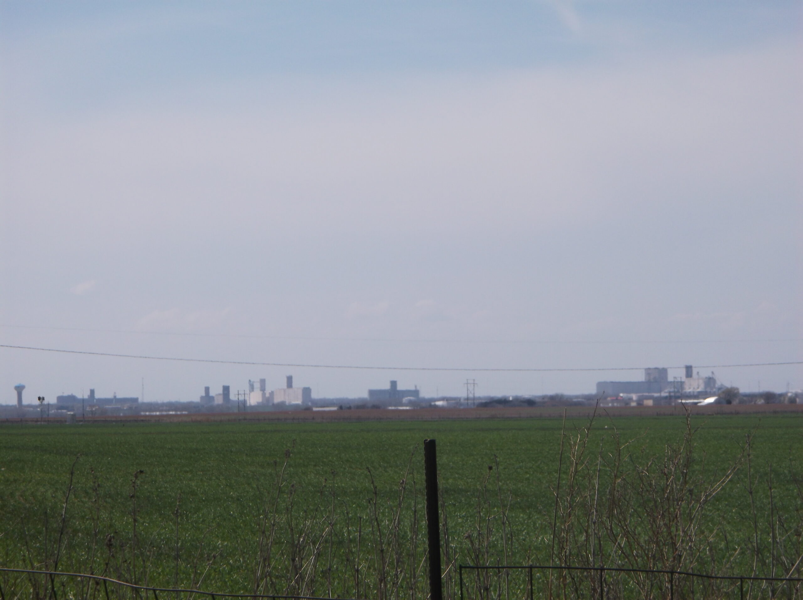 Enid Oklahoma grain elevator skyline — Garfield County agricultural and commercial hub