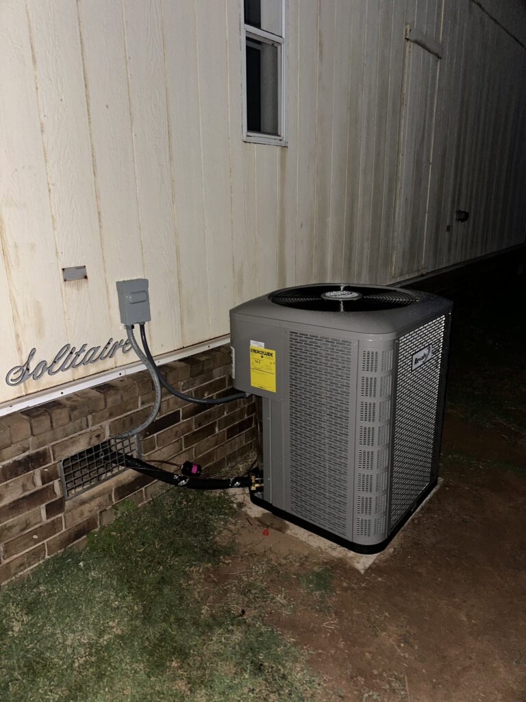 RunTru by Trane outdoor unit at a manufactured home in Kingfisher