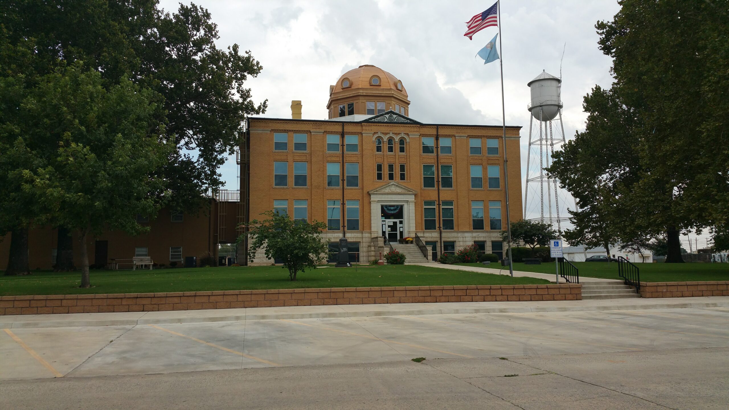 Blaine County Courthouse Watonga Oklahoma serving Okeene and all of Blaine County