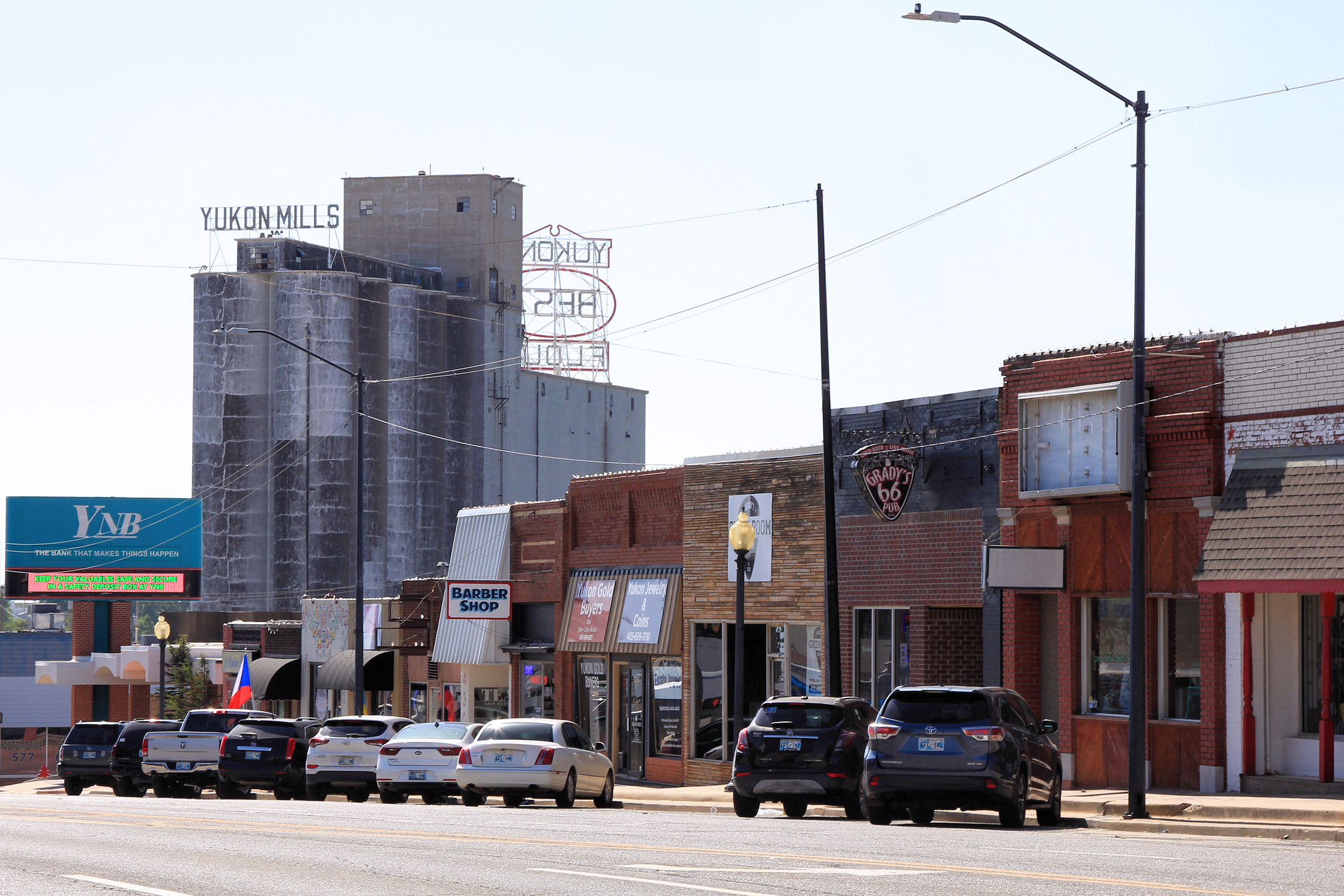 Downtown Yukon Oklahoma — Canadian County city on Historic Route 66