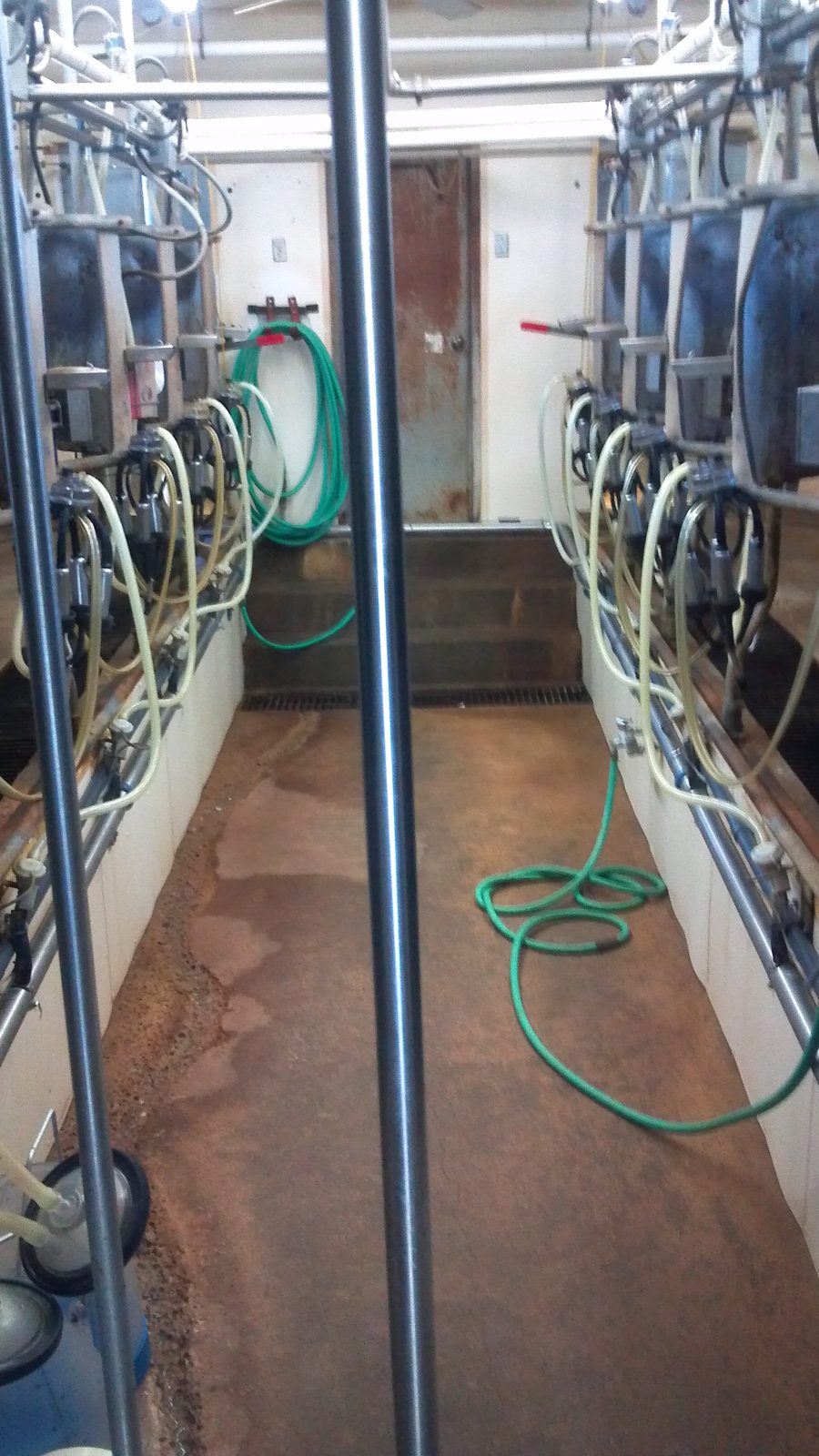 Dairy parlor pit and washdown area, agricultural HVAC and refrigeration service in Oklahoma