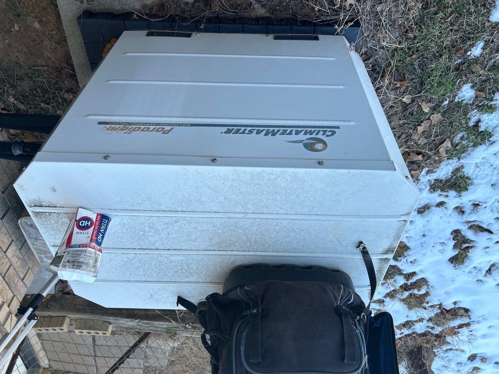 Geothermal heat pump equipment in Guthrie, Oklahoma, Hartzell's Heat & Air