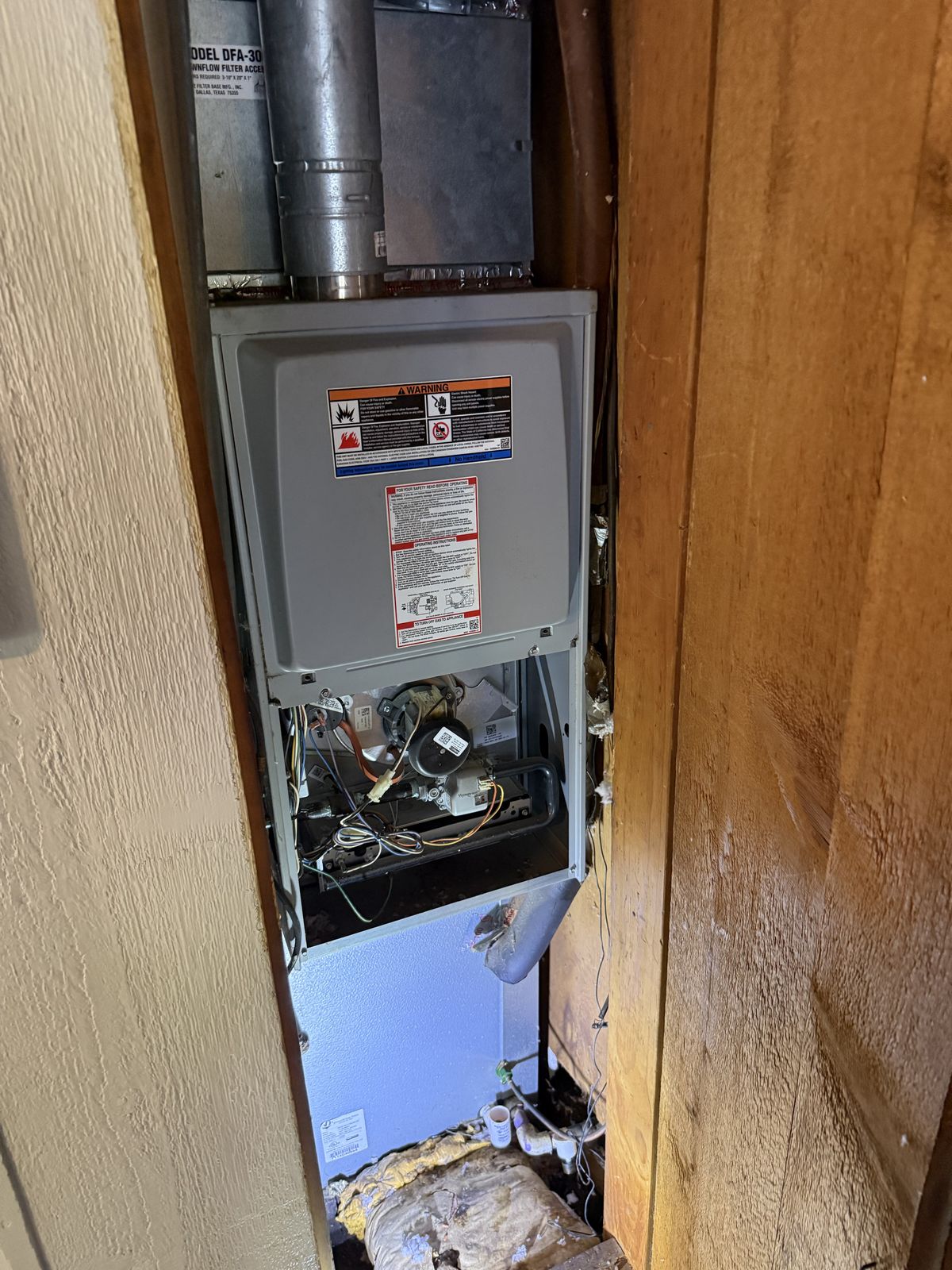 Furnace in a closet, AC repair in Edmond, OK