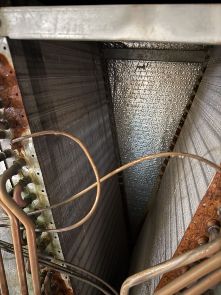 Indoor evaporator coil on a Kingfisher install